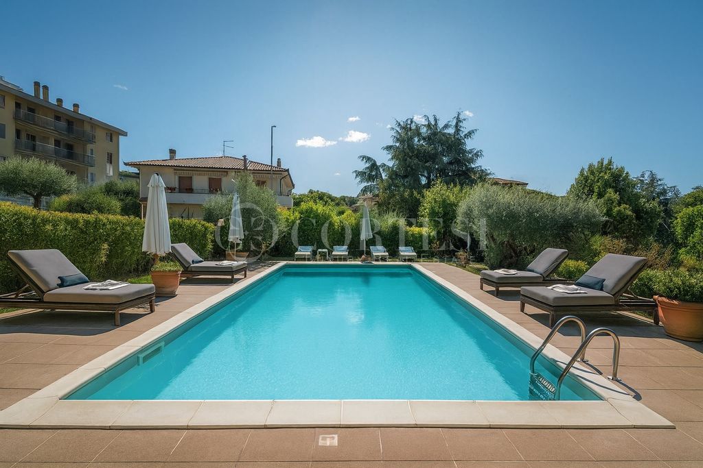 Property photo 1 of 42 Hotel Investment Opportunity In Passignano Sul Trasimeno