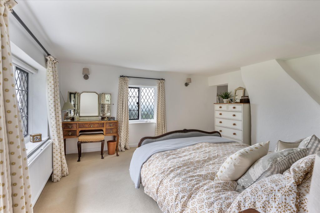 Additional image 17 of 4 bed detached house for saleHollycombe Lane, Linch, West Sussex GU30