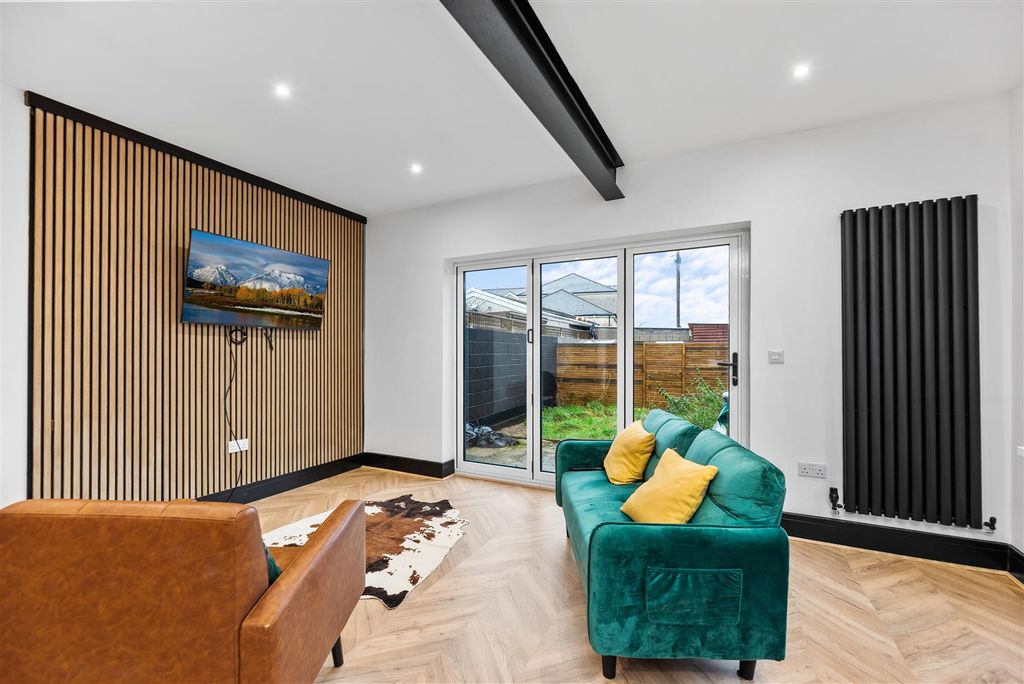 Property photo 3 of 34 Living Area