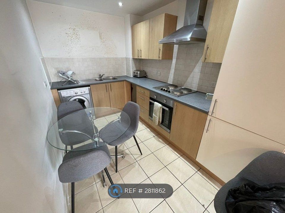 Property photo 2 of 5