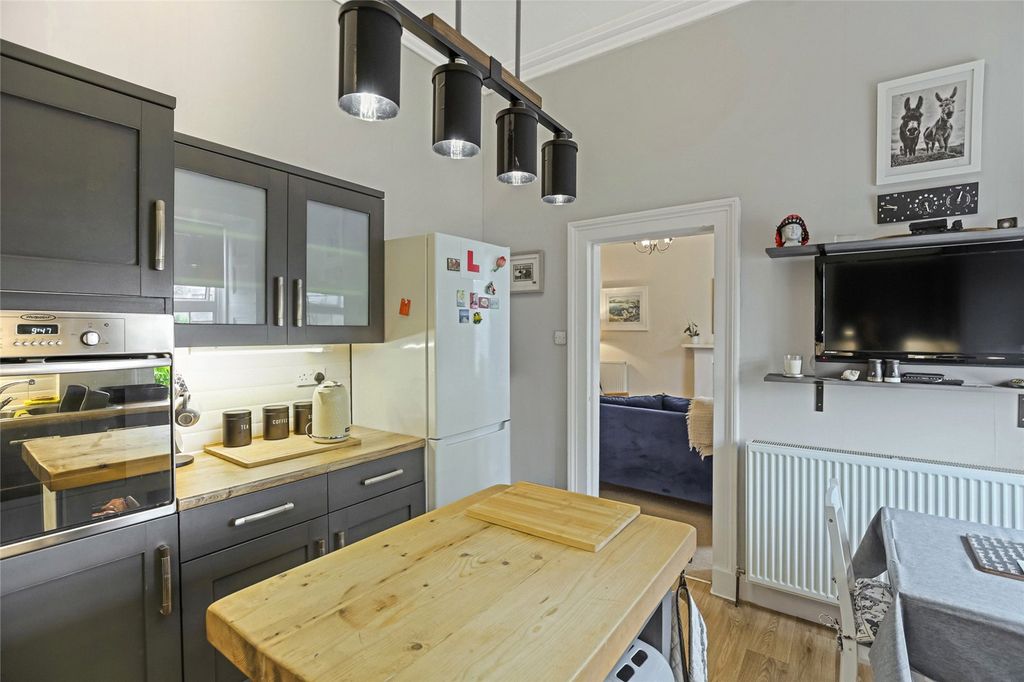 Additional image 7 of 3 bed flat for saleBarns Street, Ayr, South Ayrshire KA7