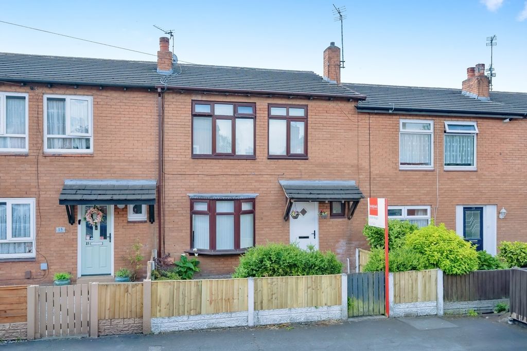 Property photo 1 of 12