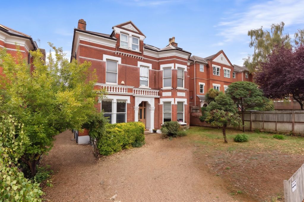 Property photo 1 of 15