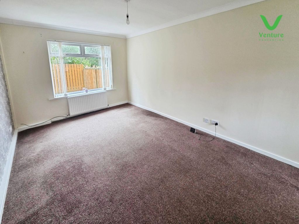 Property photo 3 of 10 Pbox-Img.Jpg
