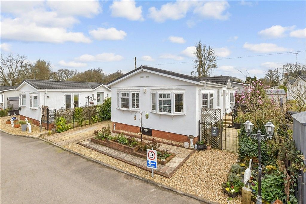 Property photo 1 of 15 External. (Web)