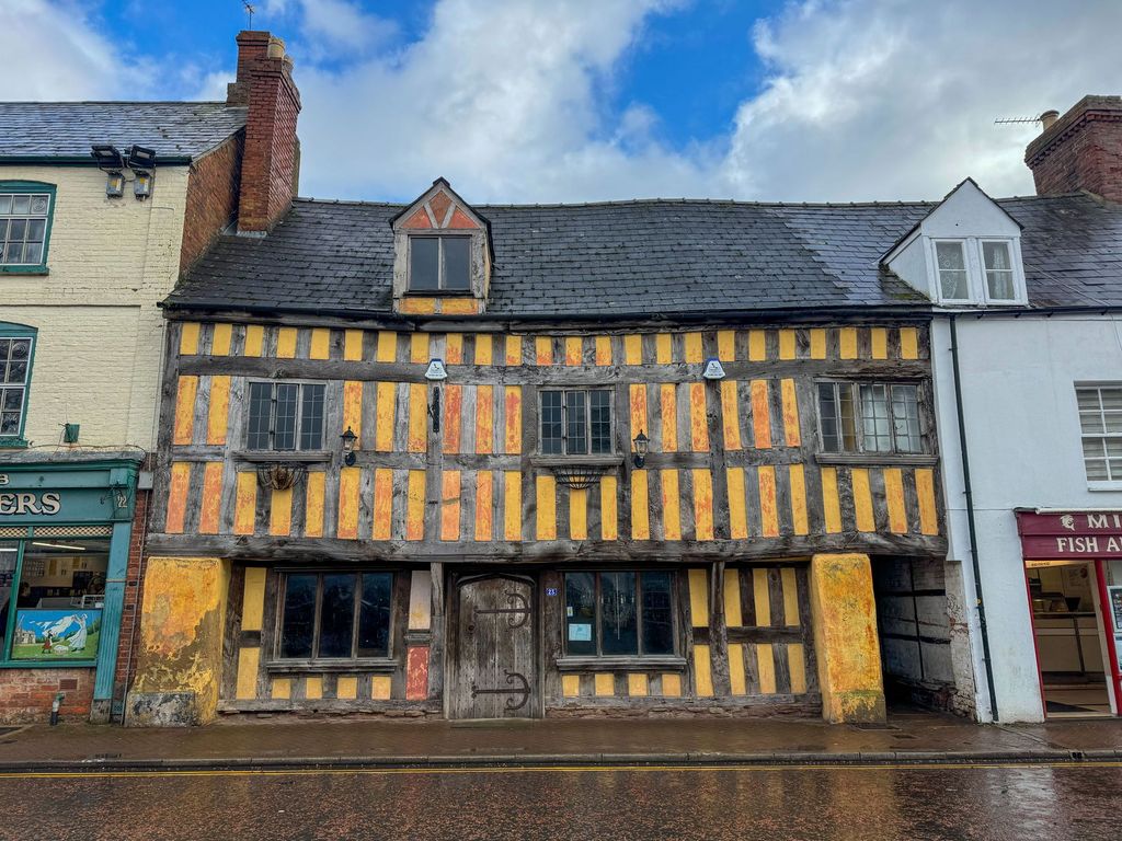 Property photo 1 of 15