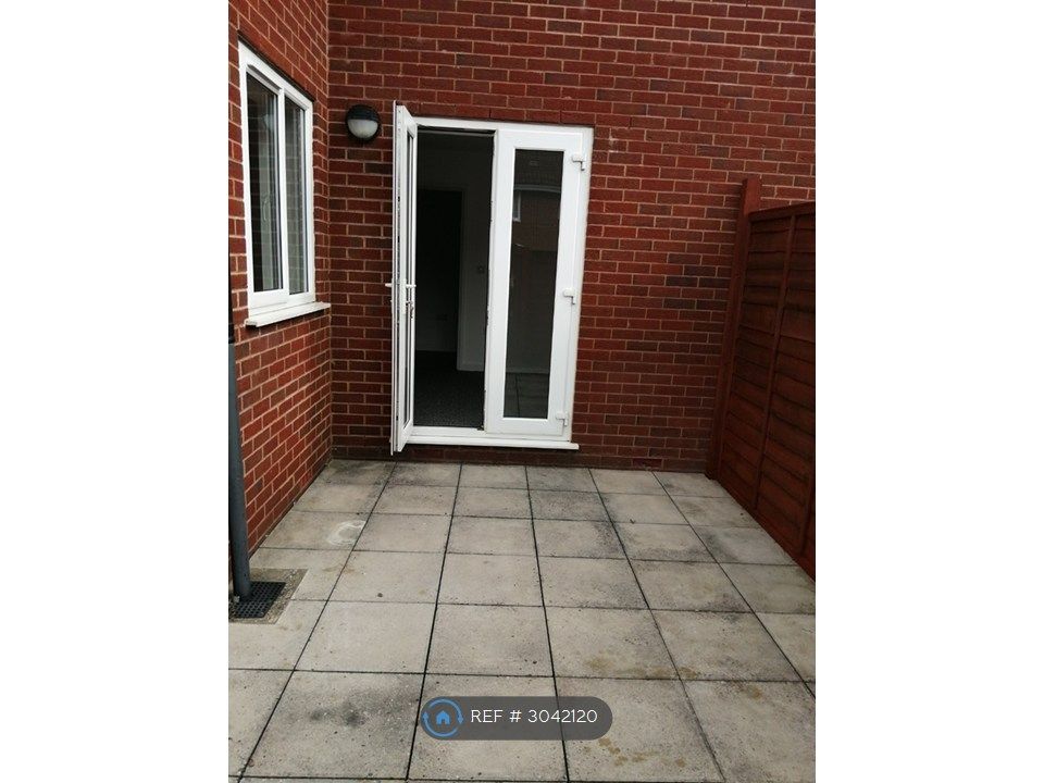 Property photo 3 of 6