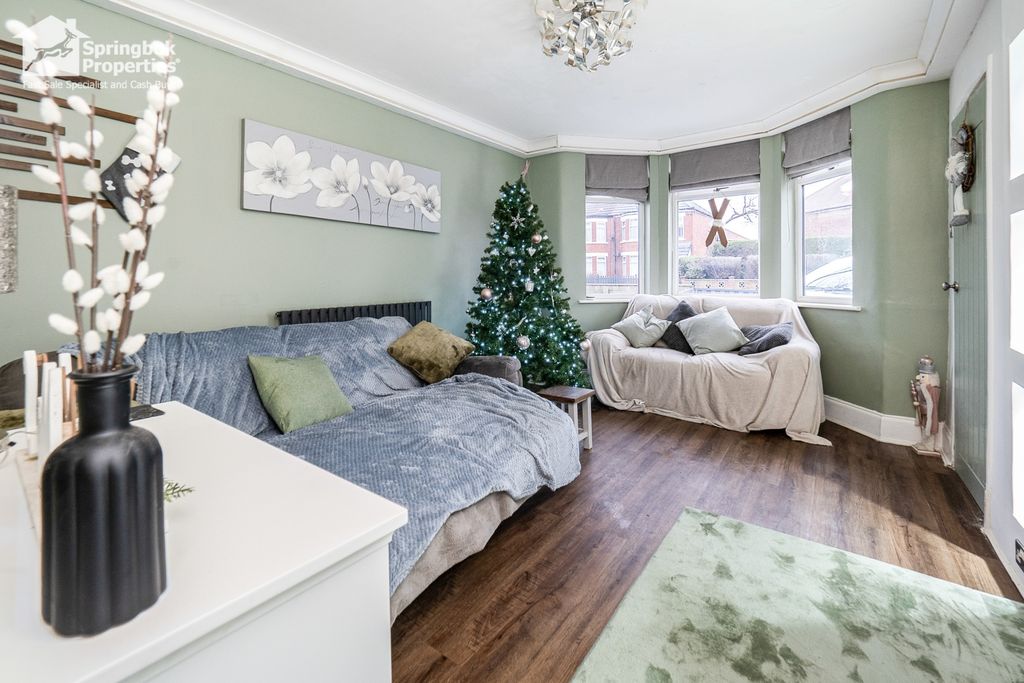 Property photo 2 of 15 Image 2