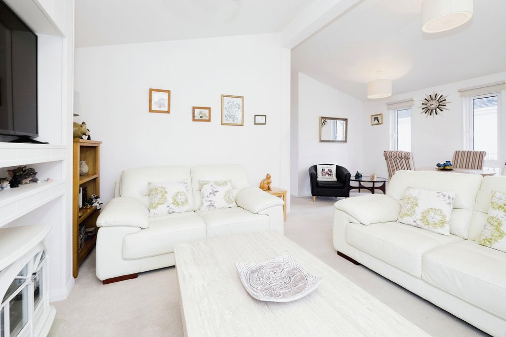 Property photo 3 of 15 Photography