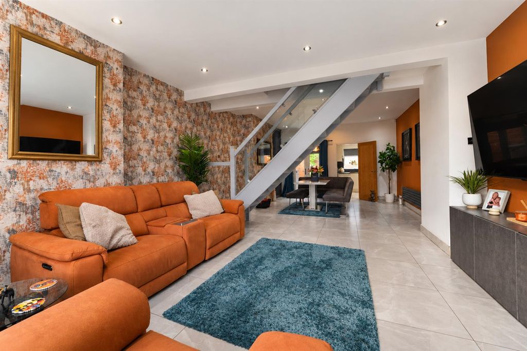 Property photo 2 of 19 13.-148.Jpg