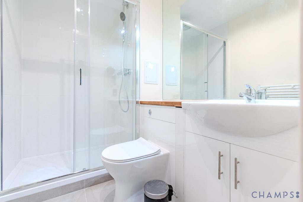 Property photo 3 of 9 054A0490