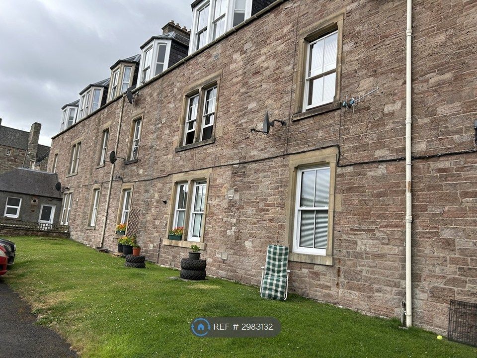 Property photo 1 of 24