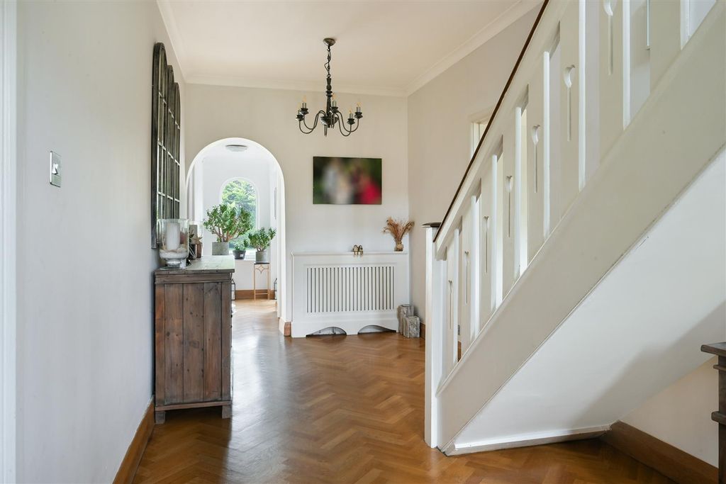 Additional image 12 of 5 bed detached house for saleHollymead Road, Chipstead, Coulsdon CR5