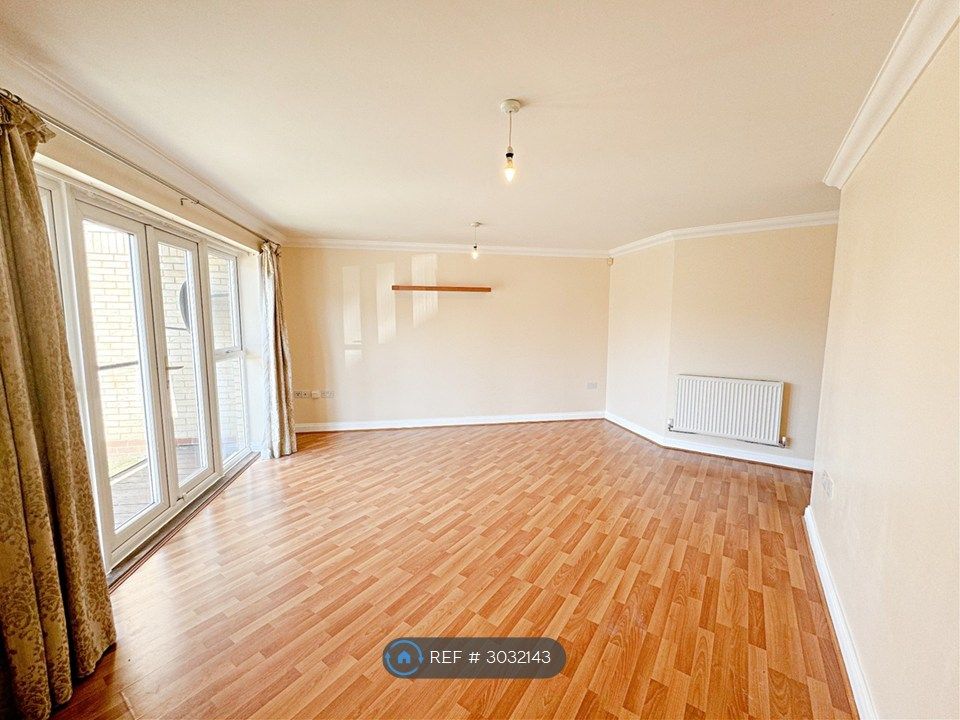 Property photo 1 of 13 Living Room View-1