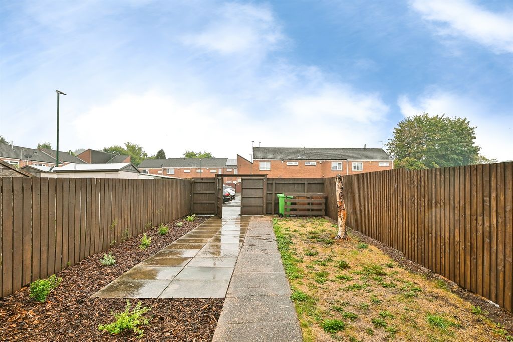 Property photo 2 of 24