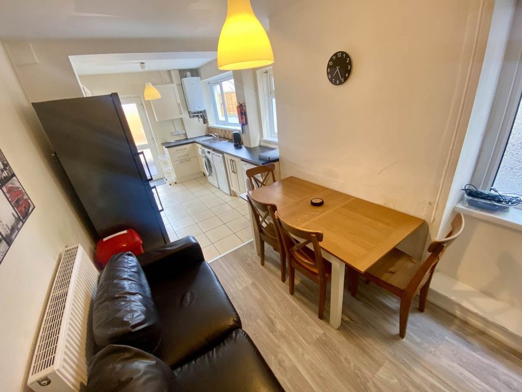 Property photo 2 of 13 Img_8658