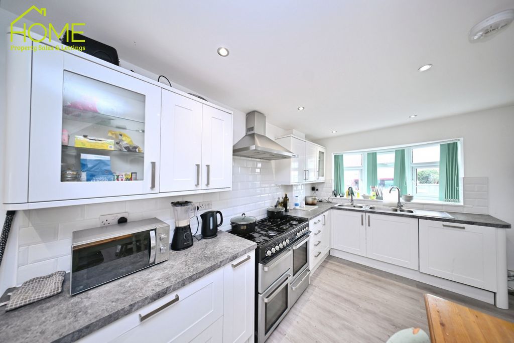 Property photo 3 of 17 2ba4A710-Dsc_3028.Jpg