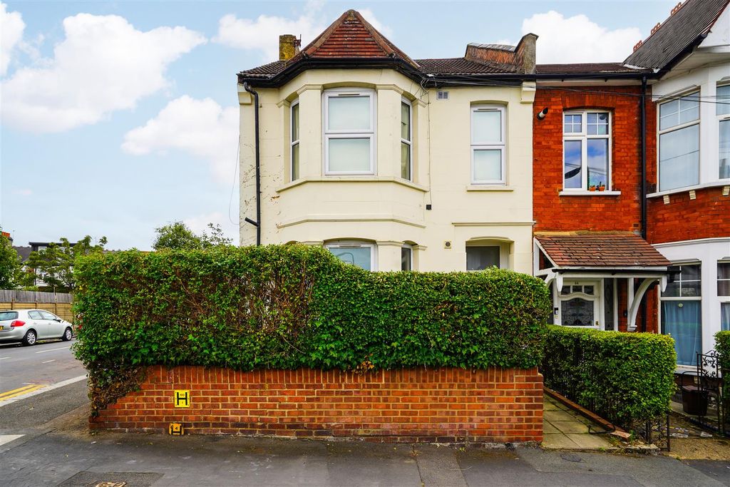 Property photo 1 of 21 86B Canterbury Road-24.Jpg