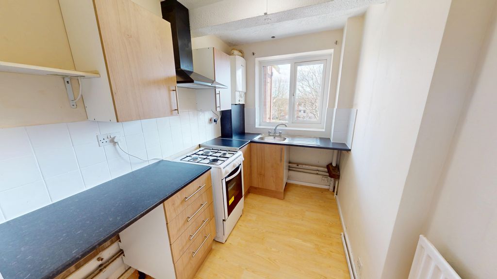 Property photo 2 of 6 9-Regency-Court-03272025_161554