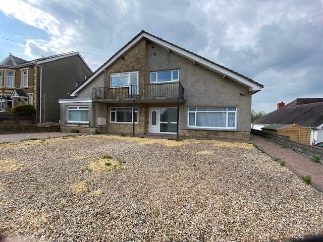 Property photo 1 of 28