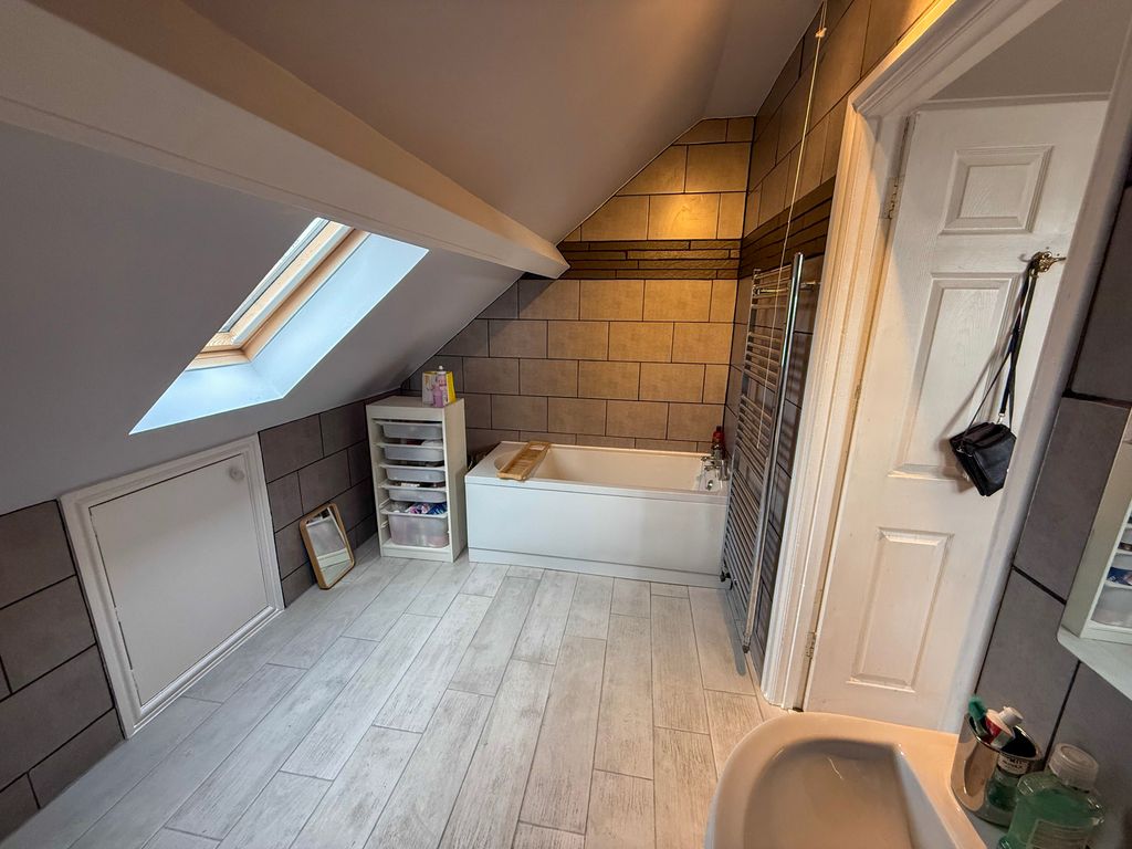 Additional image 22 of 4 bed detached house for saleHarries Avenue, Llanelli SA15