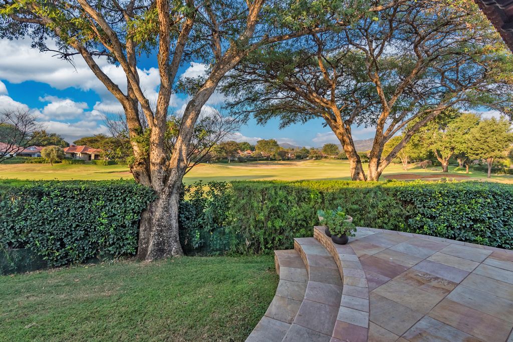 Property photo 2 of 59 Golf Course Views