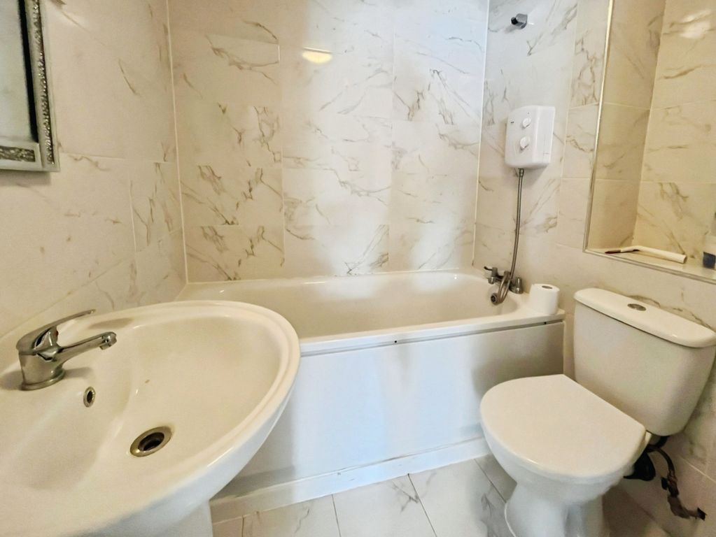 Property photo 1 of 5 Pbox-Img.Jpg