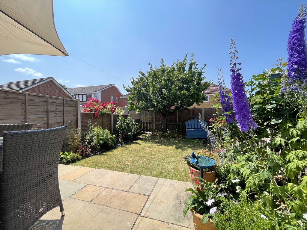 Property photo 3 of 9 Picture No. 38