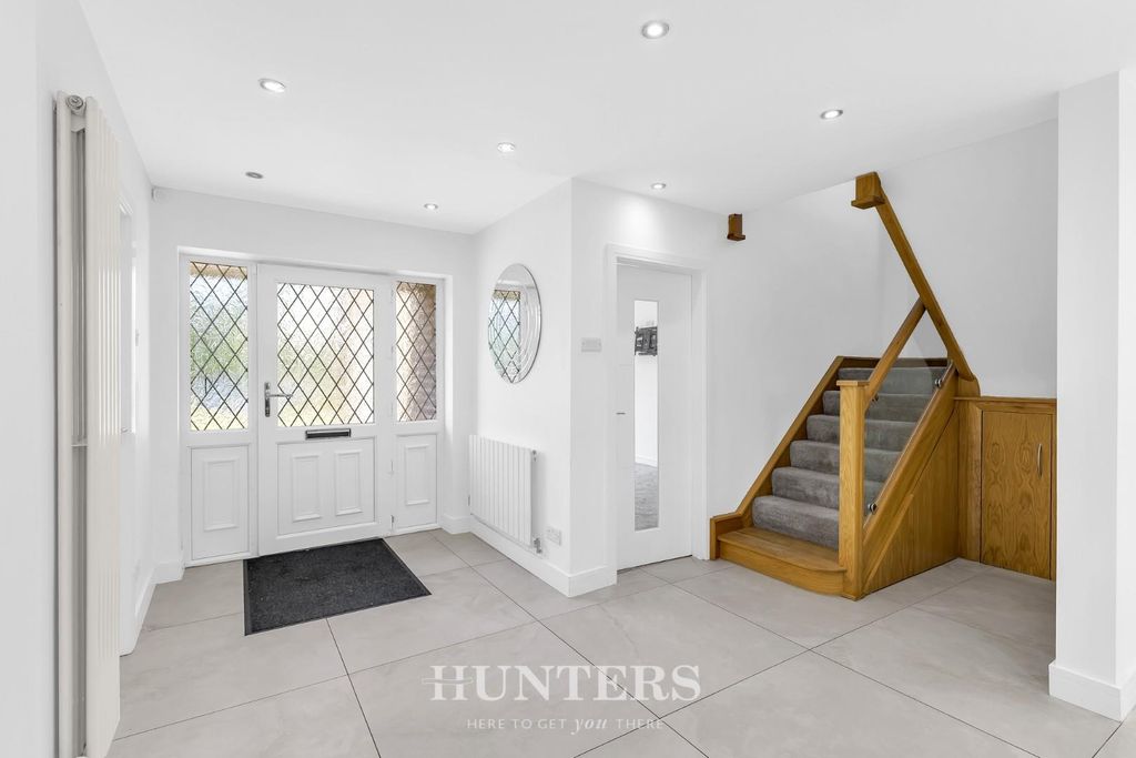 Property photo 3 of 38 Muirfield Close (13).Jpg