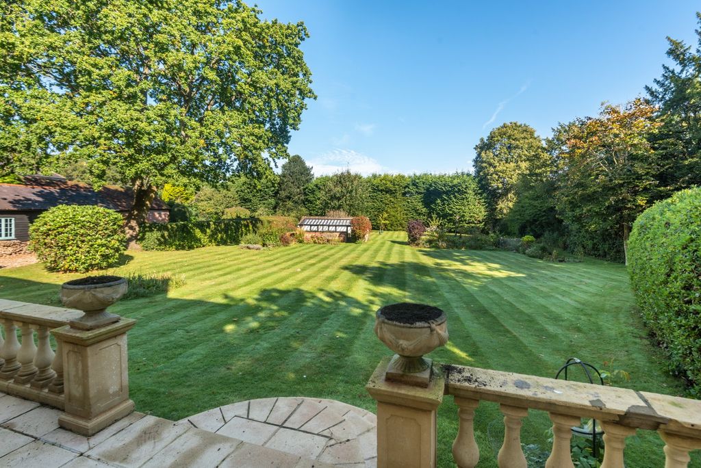 Property photo 2 of 16 Picture 2