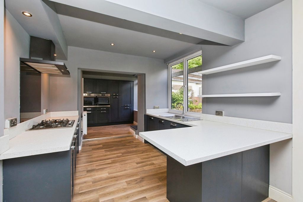 Property photo 2 of 21 Kitchen Diner