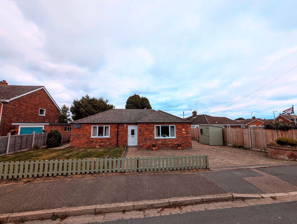 Property photo 1 of 11