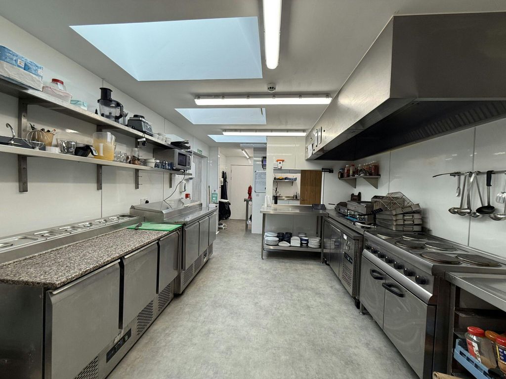 Property photo 3 of 11 Image 3