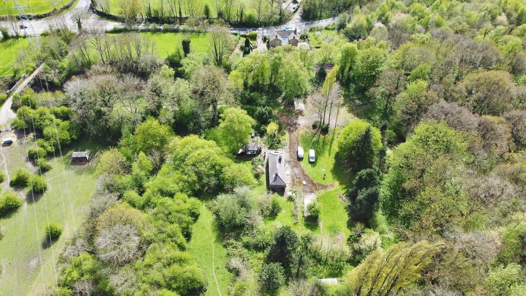 Property photo 1 of 27 Drone