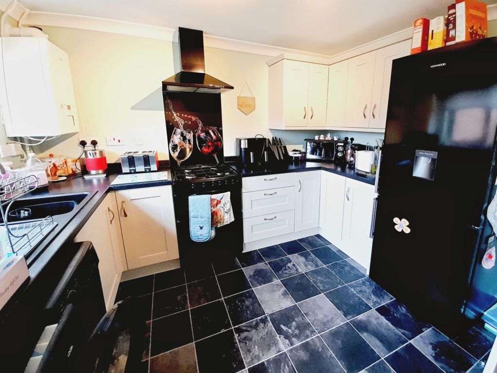 Property photo 2 of 10 Pbox-Img.Jpg