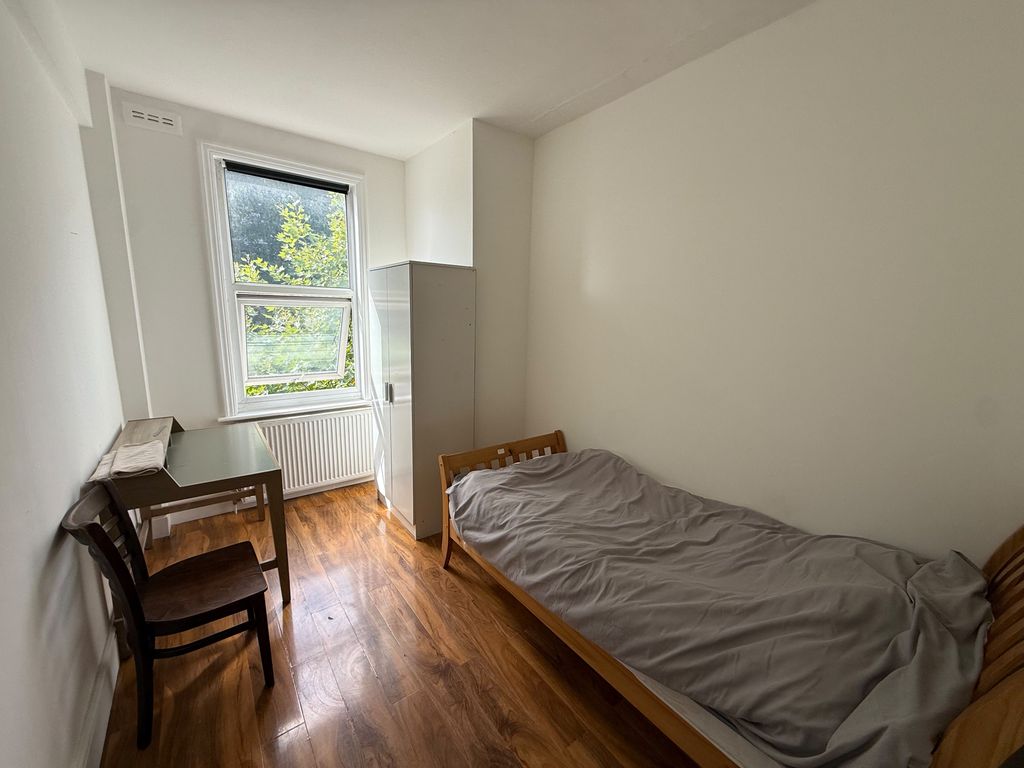 Property photo 3 of 3