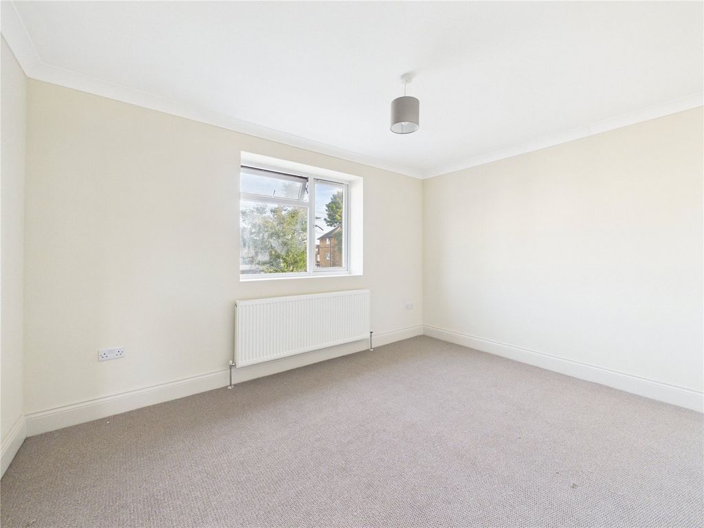 Property photo 2 of 6 Picture No. 04