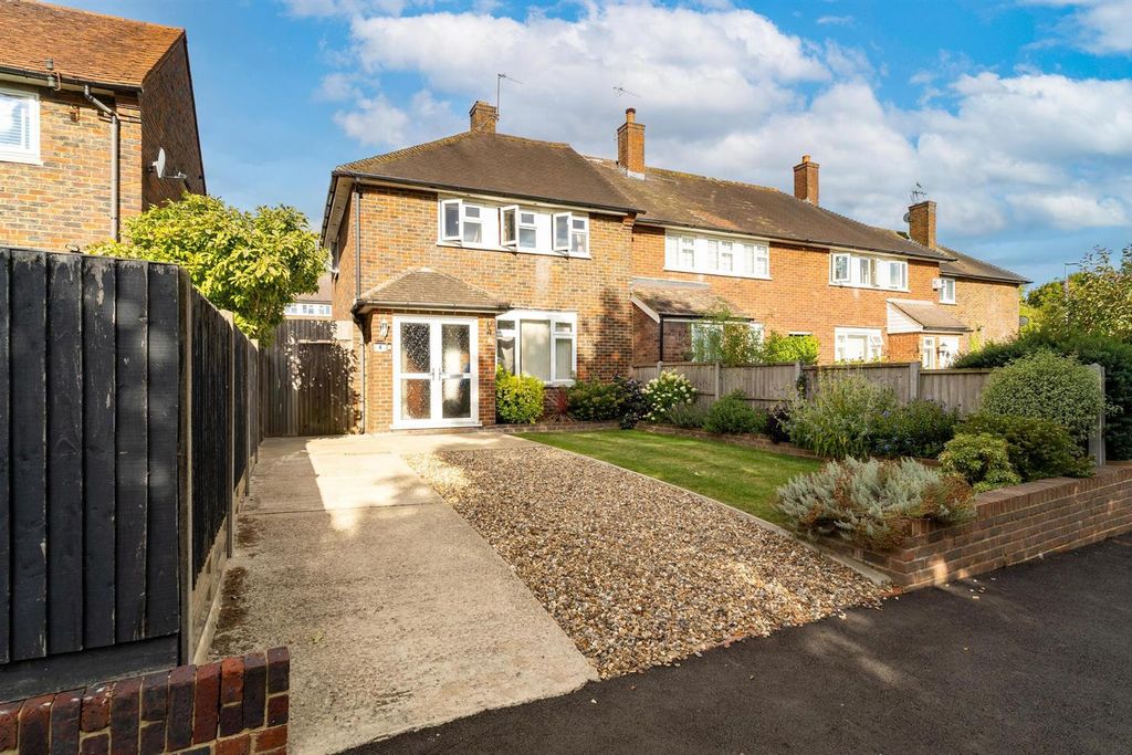 Property photo 1 of 15 Stiliton Path