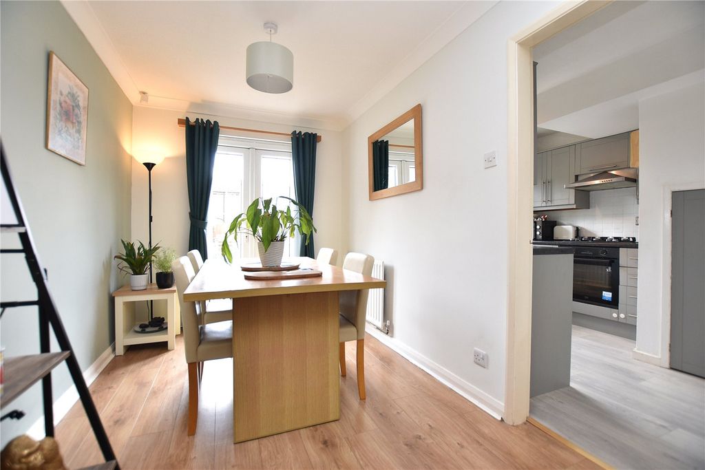 Property photo 3 of 22 Picture No. 83