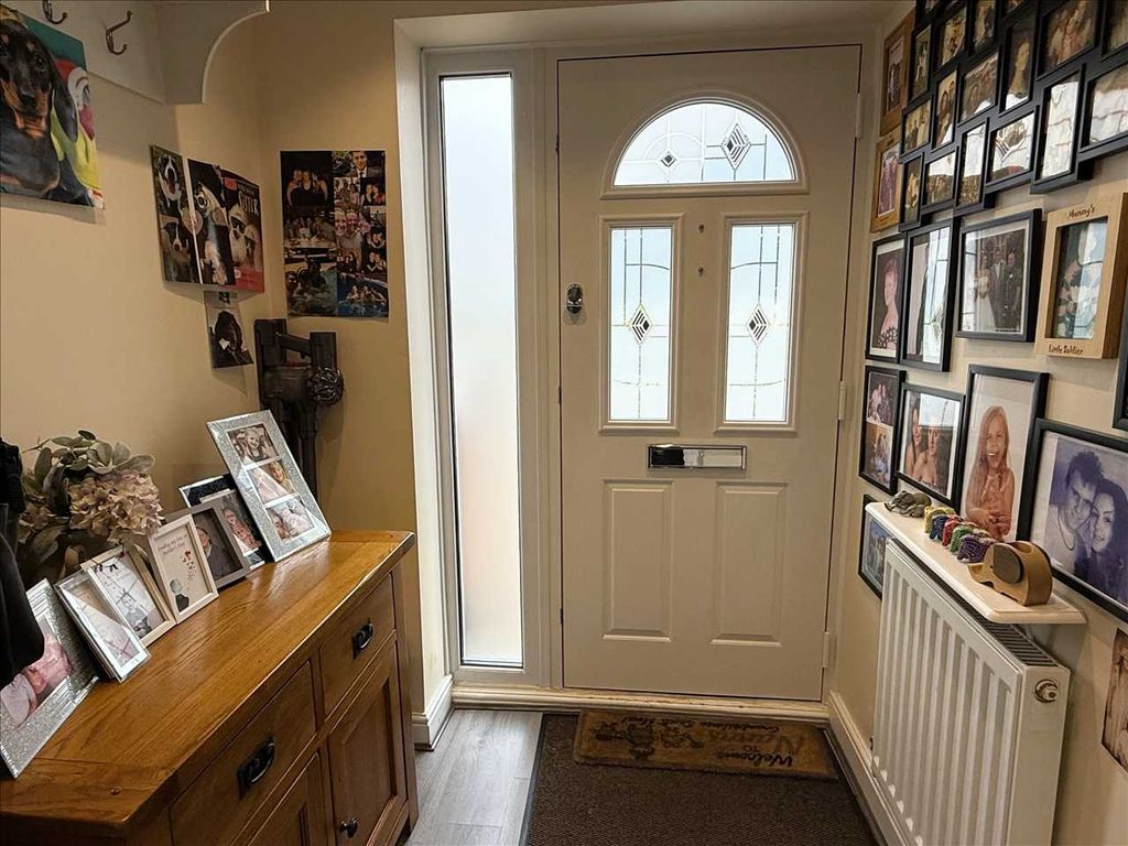 Property photo 2 of 20 Porch