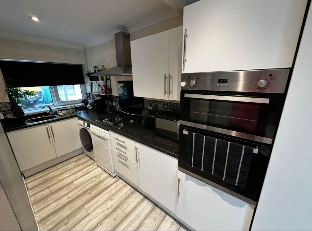 Property photo 1 of 17 66244.Jpg