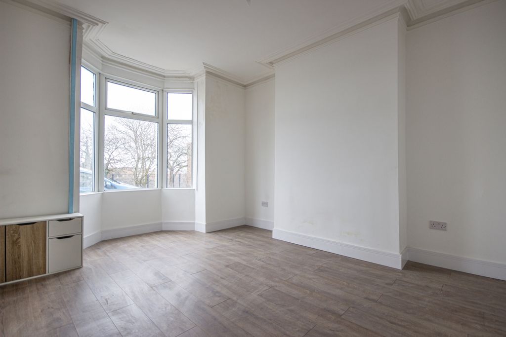 Property photo 2 of 15 2