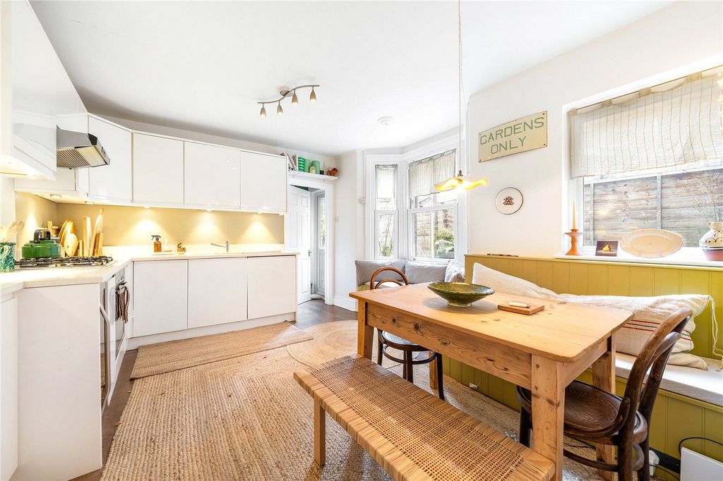 Property photo 2 of 13 Kitchen/Diner