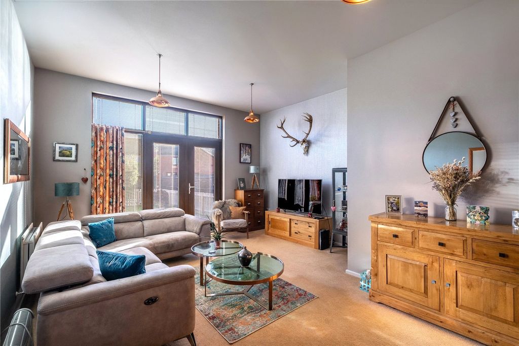 Property photo 1 of 36 Picture No. 64