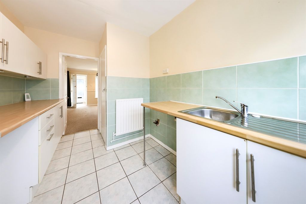 Property photo 3 of 14