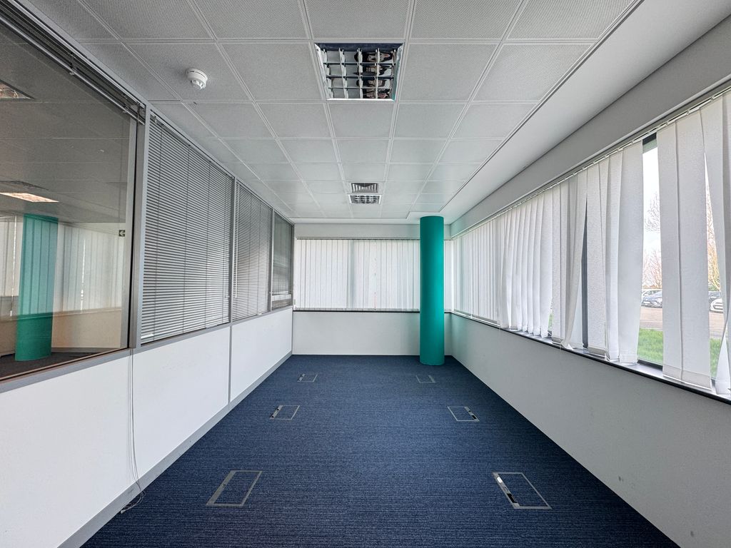 Property photo 2 of 4