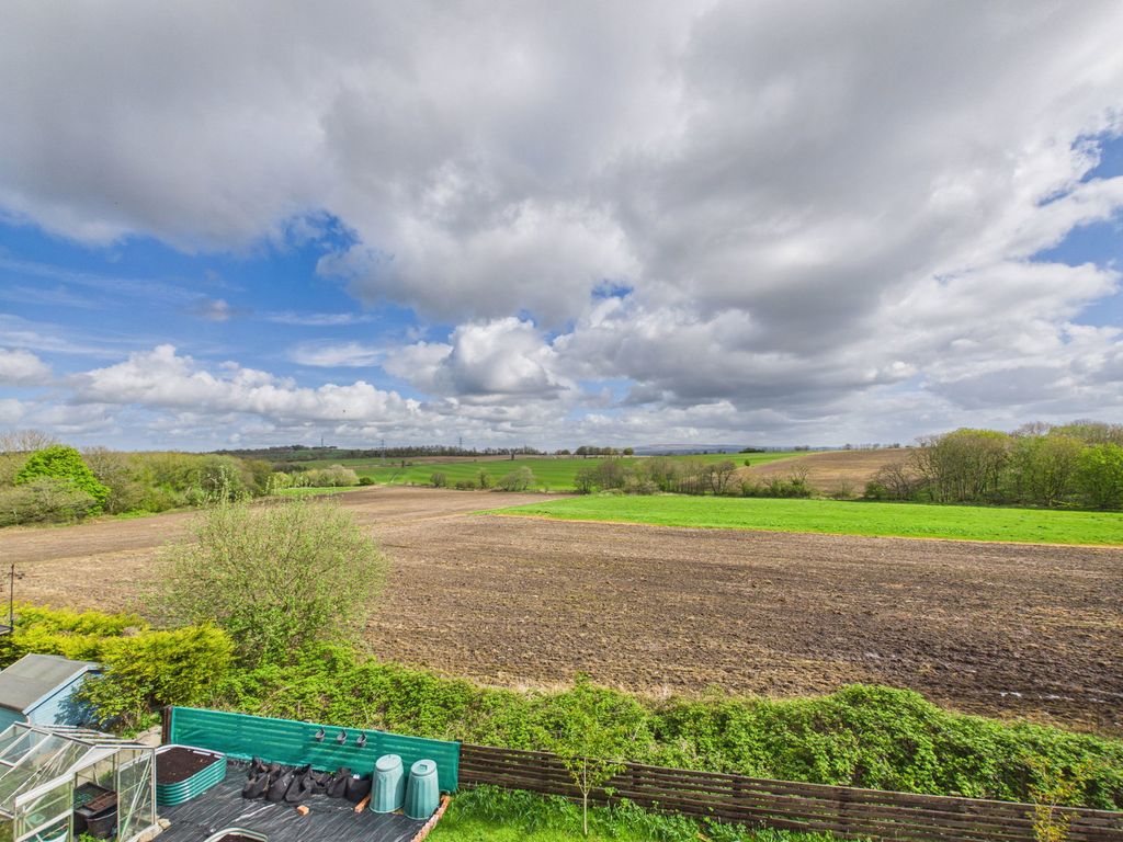 Property photo 2 of 55