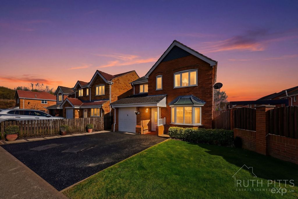 Property photo 3 of 29