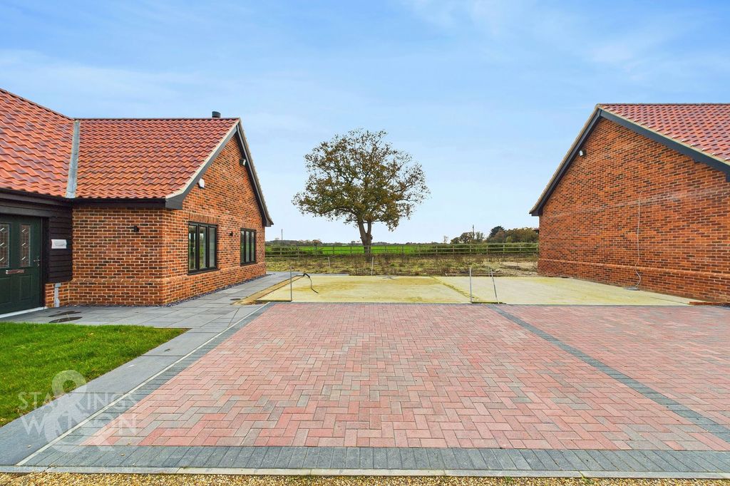 Property photo 3 of 29