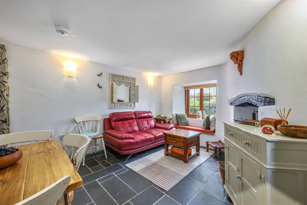 Property photo 3 of 19 Picture No. 03